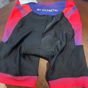 MY KILOMETRE Womens Triathlon Shorts 8” Inseam Tri Shorts with Side Pockets L